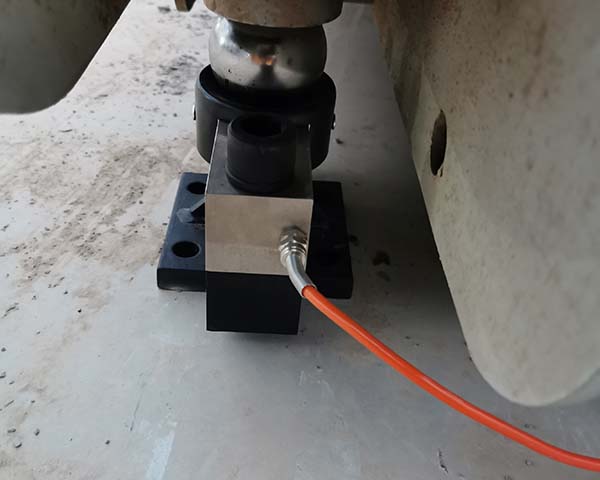 新鄉(xiāng)地磅多少錢 、電子地磅改造升級子秤價格